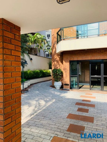 Imagem 6 de 8 de Apartamento - Aclimação - Sp - 612727