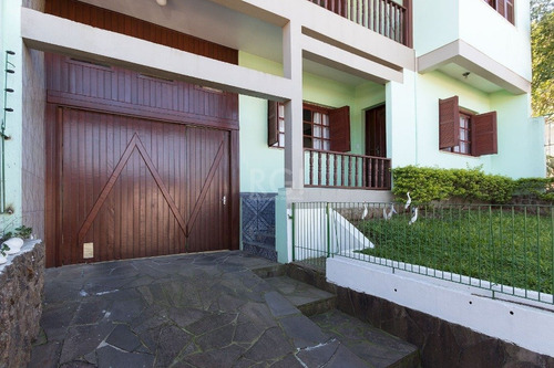 Casa Em Vila Nova Com 3 Dormitórios - Lu431348