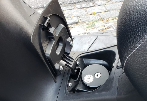 Suzuki Burgman 200 Abs