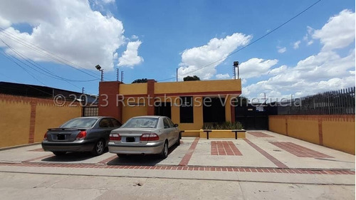 Local Comercial En Venta En La Limpia Mls 24-2683 Yohana Hidalgo 