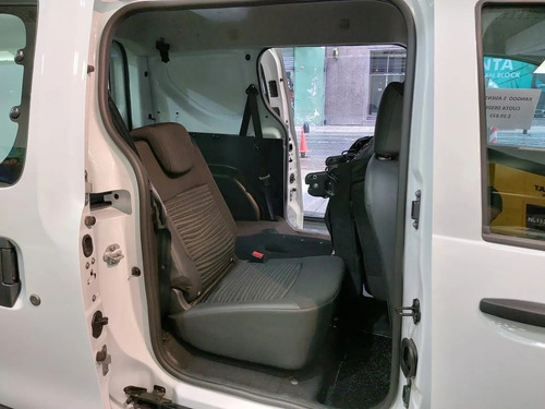 Imagen 11 de 15 de Renault Kangoo Express Confort 5 Asientos (rr)