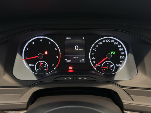 Volkswagen Virtus 1.6 MSI TOTAL FLEX AUTOMÁTICO