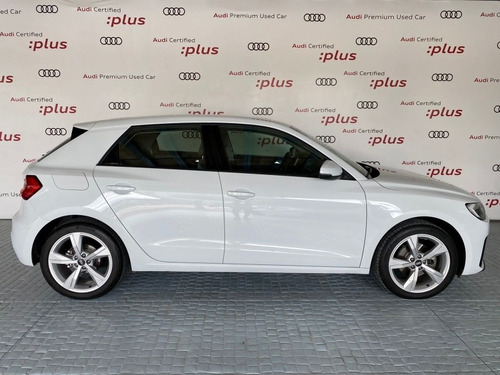 Imagen 4 de 12 de Audi A1 2021 1.4 Ego S-tronic Dsg
