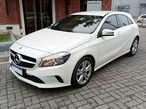 Mercedes-Benz Clase A 1.6 A200 Urban 156cv