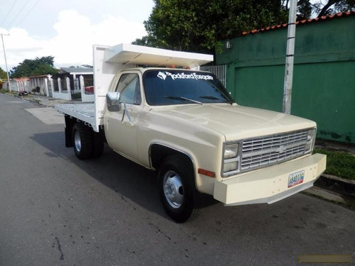 Imagen 1 de 2 de Deflectores Tejas Negras Pestaña Camion Chevrolet C30 X 2