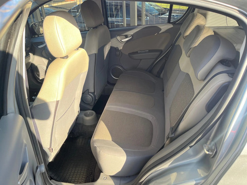 Fiat Palio 1.6 MPI ESSENCE 16V FLEX 4P MANUAL