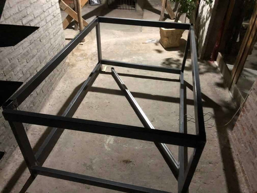 Imagen 2 de 6 de Mesas En Hierro Para Trabajo