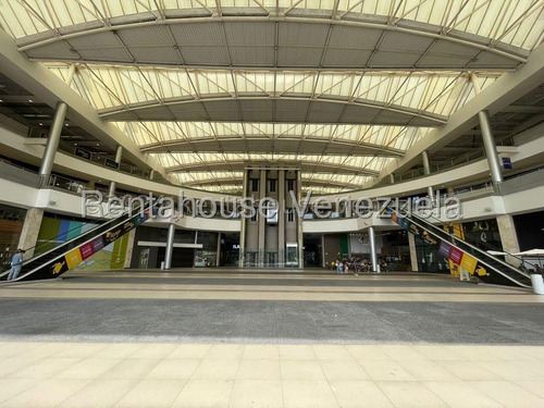 Local Comercial En Alquiler Los Naranjos Del Cafetal Mls #25-10315