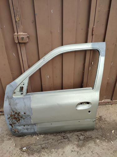 Puerta Delantera Izquierda Renault Simbol Y Clio 2002-2008