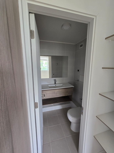 Arriendo Comodo Departamento Excelente Ubicacion