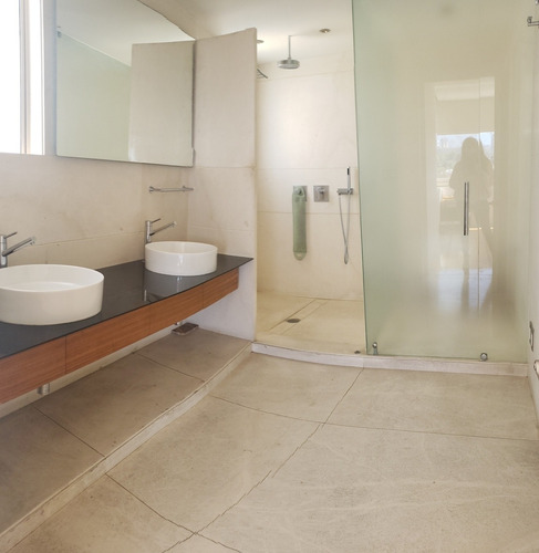 Imagen 24 de 27 de Super Departamento A La Venta En Residencial Laureles (v)