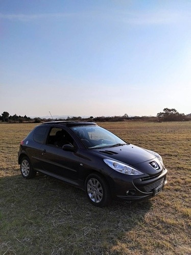 Peugeot 207 2010 1.6 Xt