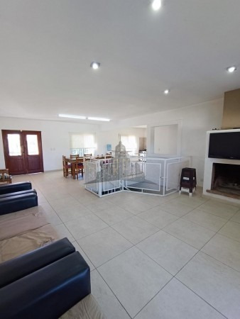 Imagen 16 de 22 de Venta - Permuta- Estancia Las Lilas - Lujan - Casa Sobre Parcela De 10.000 Mts²