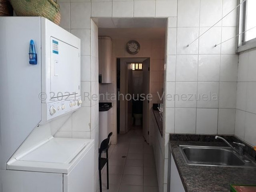 Imagen 17 de 23 de Apartamento En Venta En Cumbres De Curumo 22-6130