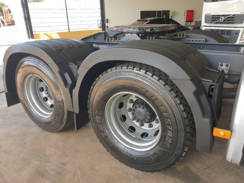 Imagem 14 de 14 de Fh 460 I.shift 6x2t 2016 Completo