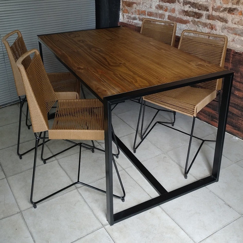 Imagen 2 de 3 de Mesa 140x80 Industrial + 4 Sillas Tulum Hierro Madera Cubo