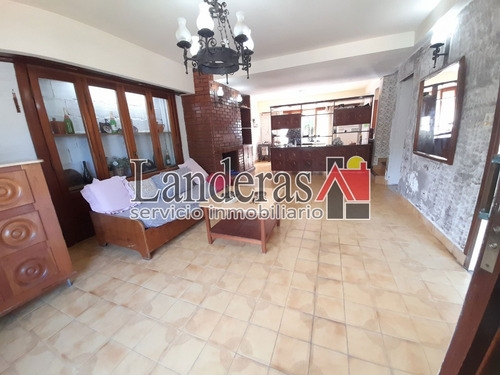Imagen 6 de 30 de Casa 4 Amb + Depto 2 Amb -- Lote Propio - Excelente Ubicación
