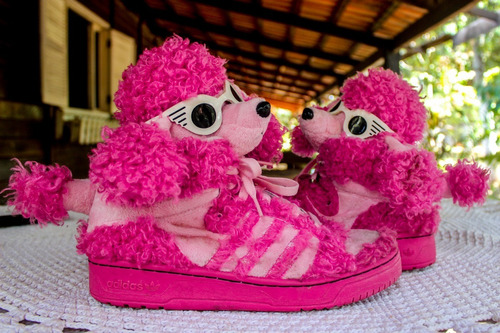 tenis de poodle rosa