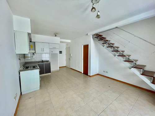 Imagen 2 de 17 de Departamento - Saavedra