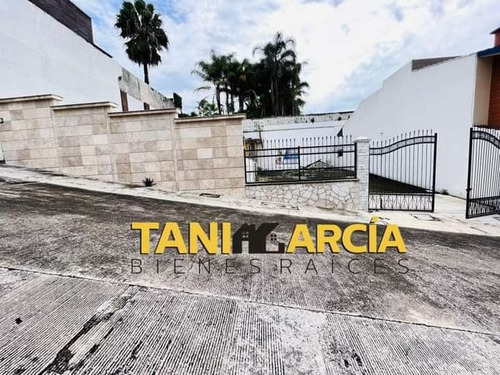 Vendo 2 Lotes De Terreno En Fraccionamiento Exclusivo En Los Cedros De Córdoba