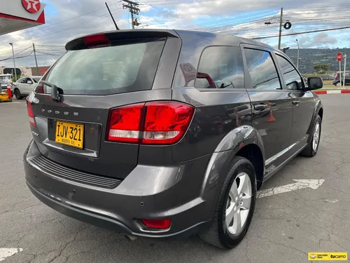 Dodge Journey 2.4cc Tp Aa 4x2