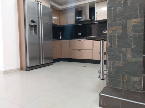 Venta De Town House Urb San Sur Frente Av Julio Centeno San Diego Edo Carabobo