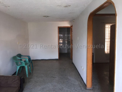Imagen 17 de 30 de Cas En Venta En La Mora Cabudare Lara, Numero De Contacto: (0.4.2.4.5.9.3.7.5.4.2), Mls Código: 22-4103, Cuenta Con 3 Habitaciones, 1 Baño, 112 Mts2