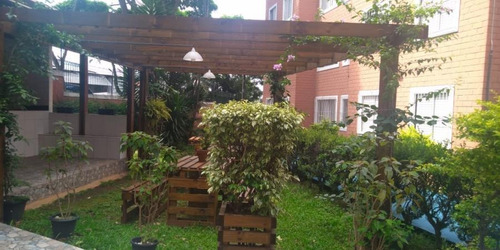 Imagem 1 de 15 de Apartamento Para Venda Em Taboão Da Serra, Jardim São Mateus, 2 Dormitórios, 1 Banheiro, 1 Vaga - 601_2-1008611