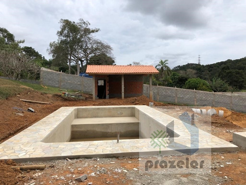 Imagem 11 de 14 de *** Chácara Com 04 Dormitórios Em Mairinque ***