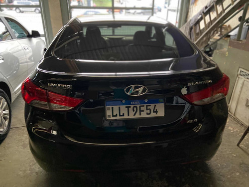 Imagem 13 de 13 de Hyundai Elantra 2013 2.0 16v Gls Flex Aut. 4p
