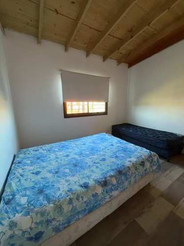 En Venta Propiedad De 3 Ambientes Con Parque, Camet Norte