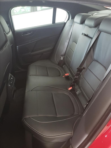 Jaguar Xe 2.0 16v Ingenium P250 Landmark