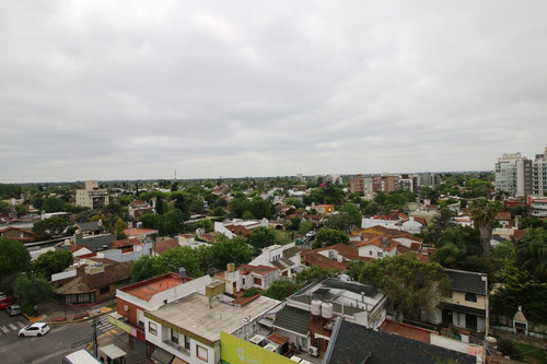 Divino 3 Amb A Estre Piso Alto.ameni. Ituzaingo