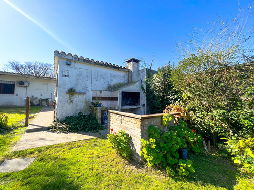 Venta Casa 3 Dormitorios Carrasco Sur
