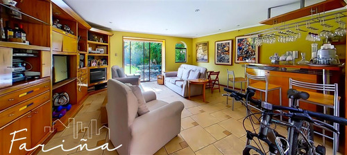 Casa En Arriendo De 5 Dorm. En La Reina