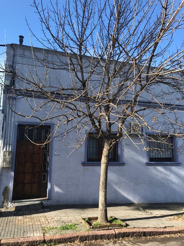 Imagen 1 de 14 de Casa La Blanqueada Bajo Precio. Oyen Ofertas