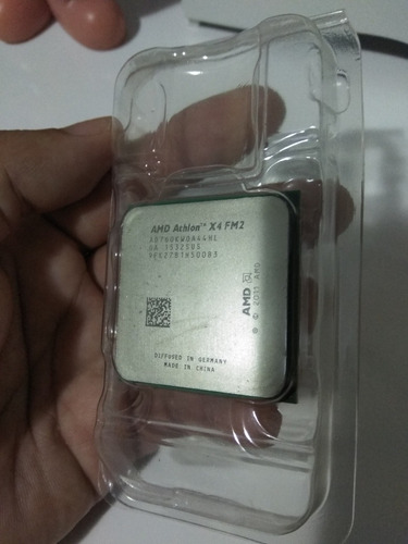 Processador Atlhon 760k Fm2 3.8ghz Até 4.1ghz 4/4 Quad Core