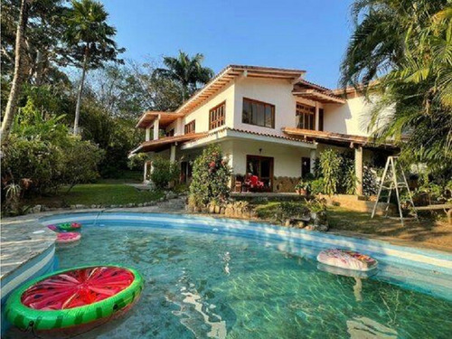 Josseyris Jimenez Vende Casa En Hato Royal