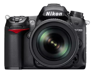 Nikon D7000 Con Lente 18-105mm