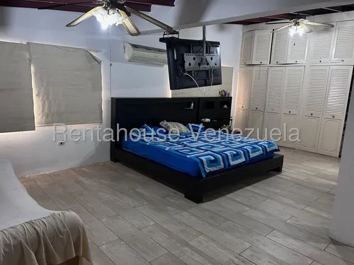 Casa En Venta Montalbán I