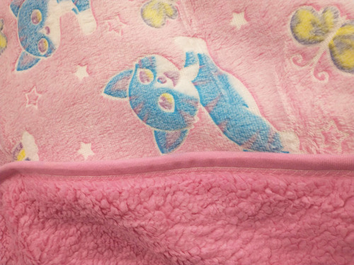 Frazada Manta Magica Luminosa Infantil Corderito Fluor 1 1/2 Gatitos Rosa