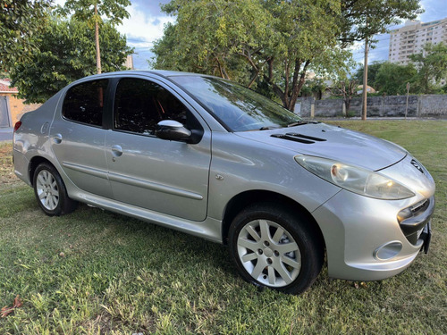 Peugeot 207 1.6 XS PASSION 16V FLEX 4P MANUAL