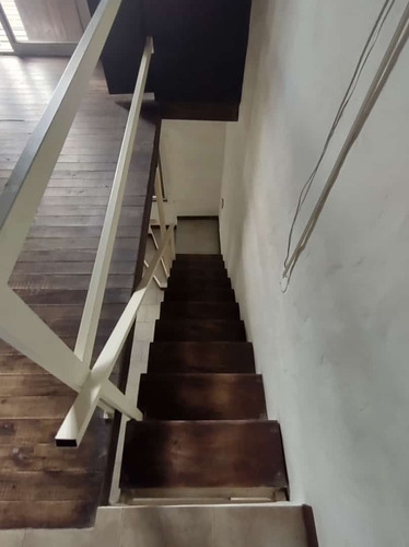 Departamento Tipo Duplex Con Cochera A 100 Metros De Laguna De Chascomus