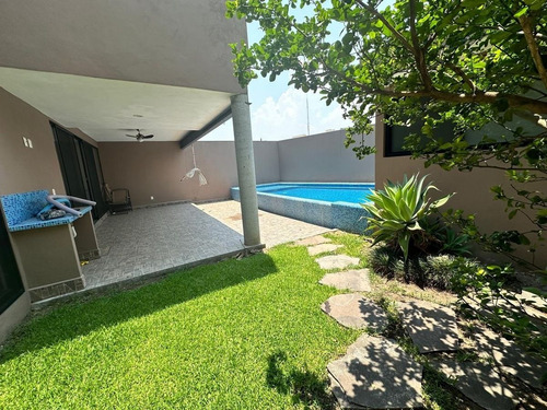 Casa En Venta En Jiutepec Morelos