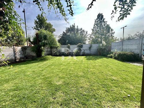 Casa En Arriendo De 3 Dorm. Brisas Norte Colina