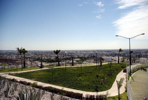Imagen 6 de 7 de Macrolote Vertical En Venta De 3,396.47m2 En La Vista Reside