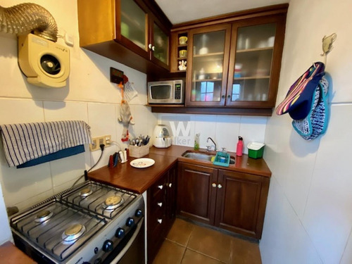 Casa Venta 4 Dormitorios Pocitos Garaje