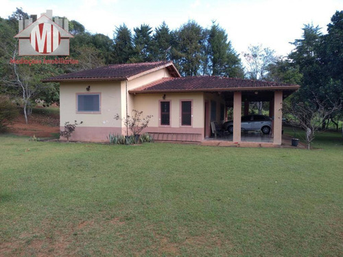 Linda Chácara Com 03 Dormitórios, Terreno Excelente, Plano, Arborizado, Ótima Localização À Venda, 18000 M² Por R$ 590.000 - Rural - Socorro/sp - Ch0540