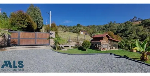 Gran Vista Y Casa De Un Solo Nivel(mls#245735)