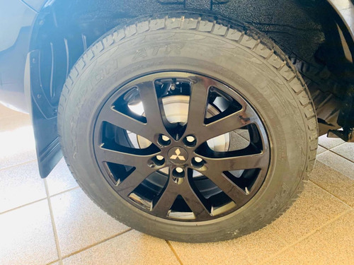 Mitsubishi Pajero Tr4 2014 2.0 4x2 Flex 5p